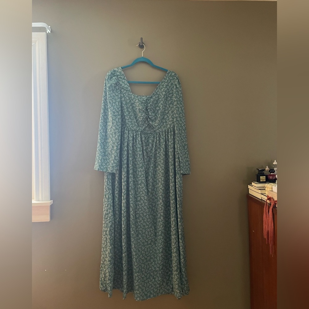 Green floral print maxi dress